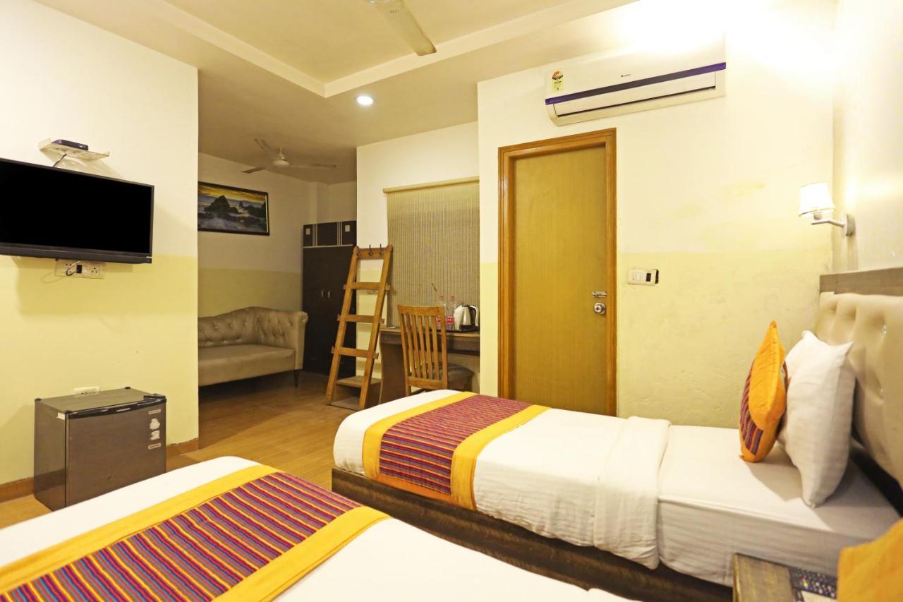 Hotel Aeroporto Nearest Landmark Aerocity Delhi Нью-Дели Экстерьер фото
